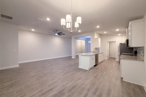 Villa ou maison à vendre à Parrish, Floride: 3 chambres, 183.02 m2 № 2412654 - photo 11