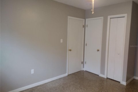 House in Lake Wales, Florida 2 bedrooms, 105.17 sq.m. № 1915469 - photo 27