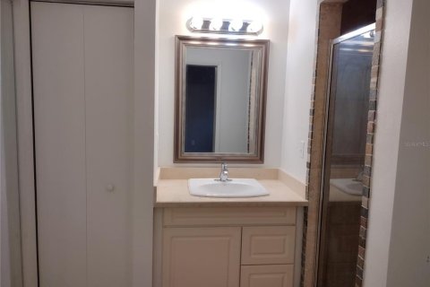 House in Lake Wales, Florida 2 bedrooms, 105.17 sq.m. № 1915469 - photo 30