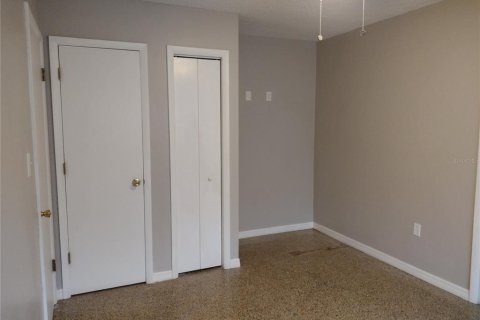 House in Lake Wales, Florida 2 bedrooms, 105.17 sq.m. № 1915469 - photo 28