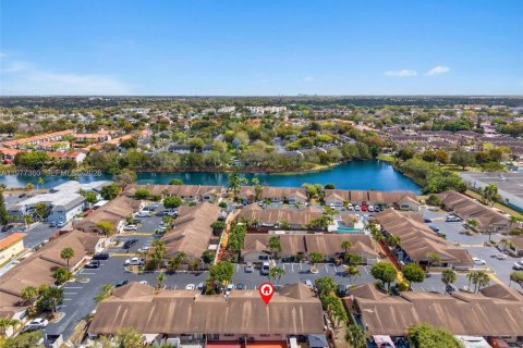 Copropriété à louer à Miami, Floride: 2 chambres, 104.98 m2 № 2041682 - photo 23