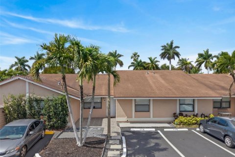 Copropriété à louer à Miami, Floride: 2 chambres, 104.98 m2 № 2041682 - photo 20