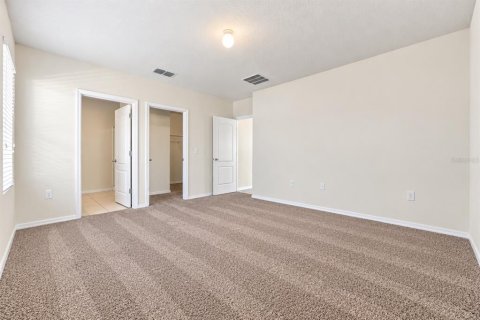 Villa ou maison à vendre à Davenport, Floride: 4 chambres, 173.54 m2 № 2429030 - photo 12
