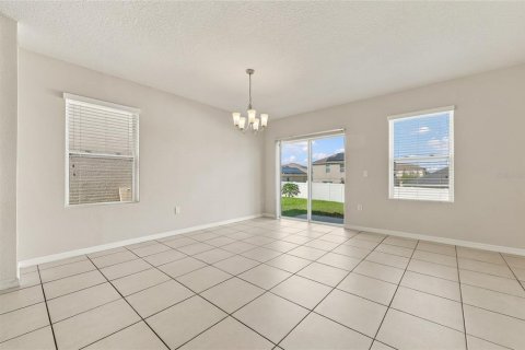 Villa ou maison à vendre à Davenport, Floride: 4 chambres, 173.54 m2 № 2429030 - photo 9