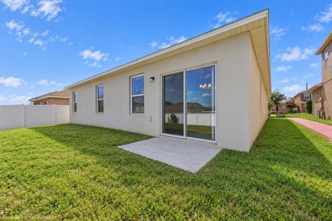 Villa ou maison à vendre à Davenport, Floride: 4 chambres, 173.54 m2 № 2429030 - photo 22