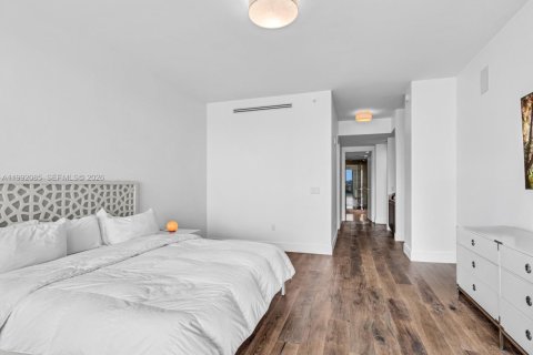 Condo in Aventura, Florida, 3 bedrooms  № 2055402 - photo 12