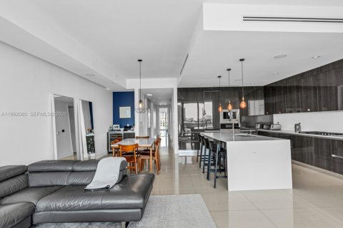 Condo in Aventura, Florida, 3 bedrooms  № 2055402 - photo 8