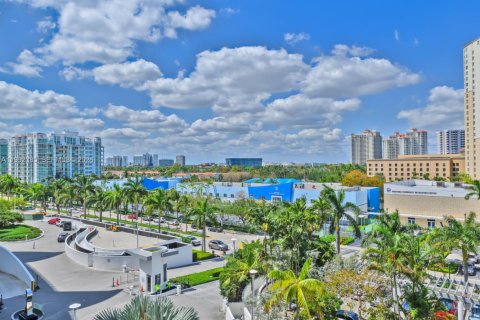 Condo in Aventura, Florida, 3 bedrooms  № 2055402 - photo 18