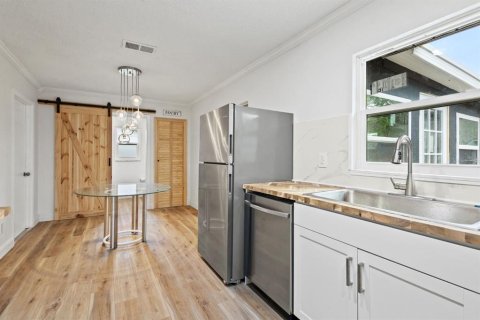 Casa en venta en Clearwater, Florida, 2 dormitorios, 92.9 m2 № 1832770 - foto 7