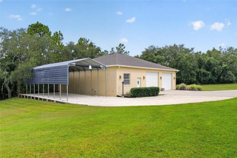 House in Beverly Hills, Florida 4 bedrooms, 300.07 sq.m. № 2229508 - photo 4