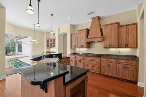 House in Beverly Hills, Florida 4 bedrooms, 300.07 sq.m. № 2229508 - photo 23