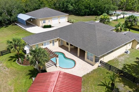 House in Beverly Hills, Florida 4 bedrooms, 300.07 sq.m. № 2229508 - photo 9