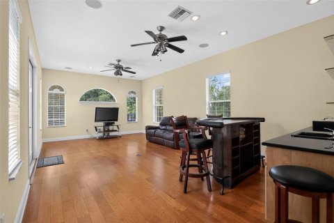 House in Beverly Hills, Florida 4 bedrooms, 300.07 sq.m. № 2229508 - photo 15