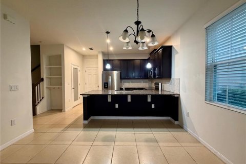 Touwnhouse à louer à Kissimmee, Floride: 3 chambres, 148.83 m2 № 2412549 - photo 5