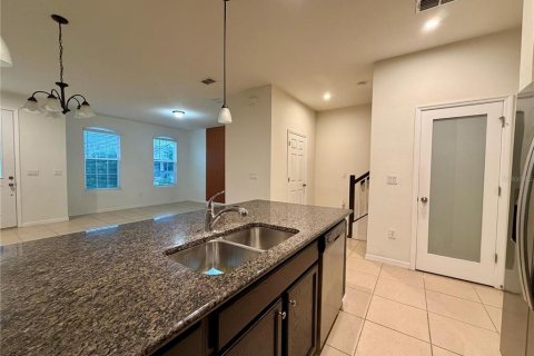 Touwnhouse à louer à Kissimmee, Floride: 3 chambres, 148.83 m2 № 2412549 - photo 7
