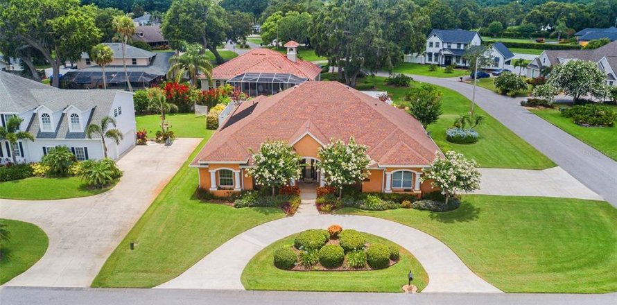 Casa en Winter Haven, Florida 5 dormitorios, 354.14 m2 № 2229728