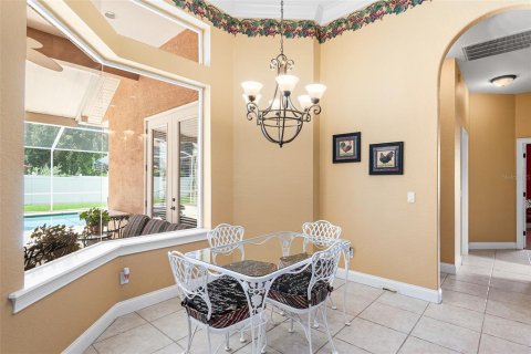 Casa en venta en Winter Haven, Florida, 5 dormitorios, 354.14 m2 № 2229728 - foto 20