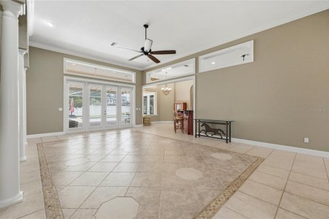 Casa en venta en Winter Haven, Florida, 5 dormitorios, 354.14 m2 № 2229728 - foto 14