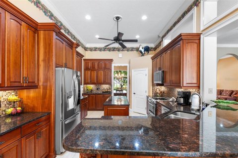 Casa en venta en Winter Haven, Florida, 5 dormitorios, 354.14 m2 № 2229728 - foto 15