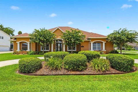 Casa en venta en Winter Haven, Florida, 5 dormitorios, 354.14 m2 № 2229728 - foto 5