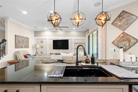 Adosado en venta en Wesley Chapel, Florida, 3 dormitorios, 162.39 m2 № 1884498 - foto 13