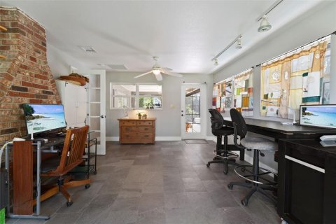 Casa en venta en Gulfport, Florida, 3 dormitorios, 168.52 m2 № 1856481 - foto 21