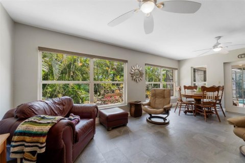 Casa en venta en Gulfport, Florida, 3 dormitorios, 168.52 m2 № 1856481 - foto 20