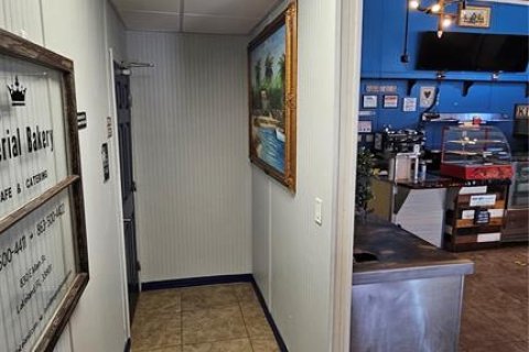 Купить коммерческую недвижимость в Лейкленд, Флорида 296.54м2, № 2141104 - фото 24