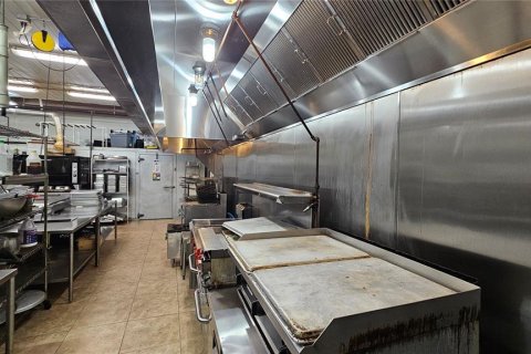 Купить коммерческую недвижимость в Лейкленд, Флорида 296.54м2, № 2141104 - фото 29