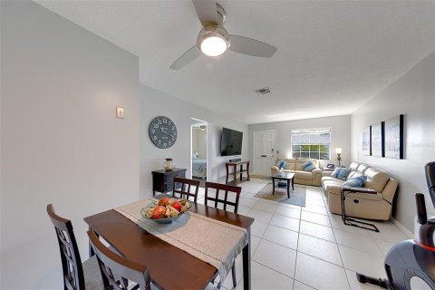 Villa ou maison à vendre à Pinellas Park, Floride: 2 chambres, 71.53 m2 № 2222314 - photo 6