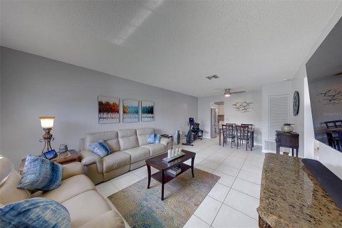 Villa ou maison à vendre à Pinellas Park, Floride: 2 chambres, 71.53 m2 № 2222314 - photo 3