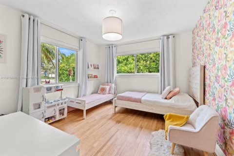 Casa en alquiler en Pinecrest, Florida, 5 dormitorios, 266.54 m2 № 1969362 - foto 29