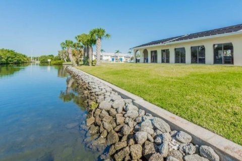 Condominio en alquiler en Vero Beach, Florida, 2 dormitorios, 92.9 m2 № 1207849 - foto 1