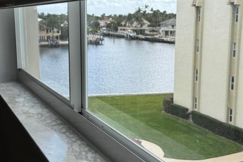 Condo in Boynton Beach, Florida, 2 bedrooms  № 2249433 - photo 29