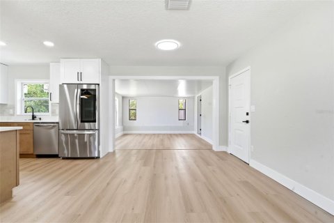 Купить виллу или дом в Дебари, Флорида 4 комнаты, 169.27м2, № 2236521 - фото 13