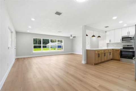 Купить виллу или дом в Дебари, Флорида 4 комнаты, 169.27м2, № 2236521 - фото 14