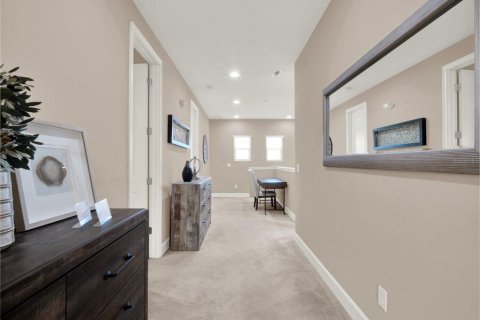 House in Four Corners, Florida 5 bedrooms, 239.41 sq.m. № 1631099 - photo 26
