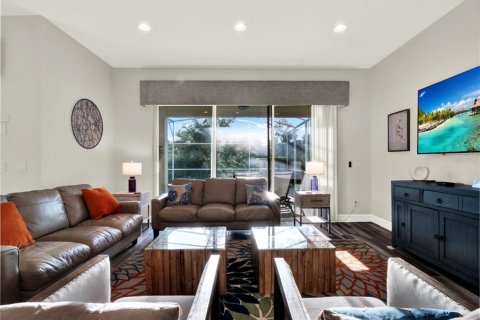House in Four Corners, Florida 5 bedrooms, 239.41 sq.m. № 1631099 - photo 17