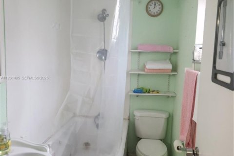 Купить виллу или дом в Холливуд, Флорида 3 спальни, 132.48м2, № 1990125 - фото 14