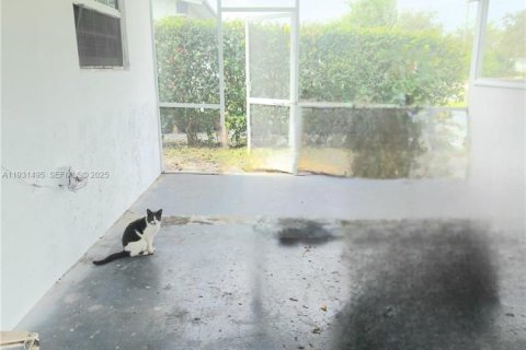 Купить виллу или дом в Холливуд, Флорида 3 спальни, 132.48м2, № 1990125 - фото 17