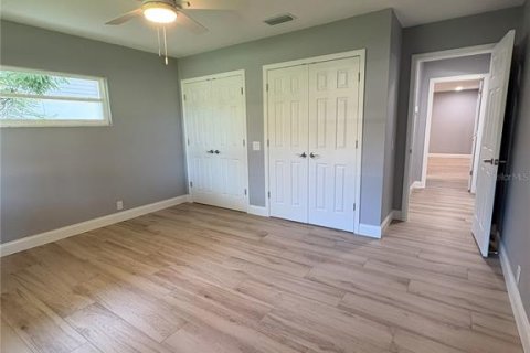 House in Winter Haven, Florida 3 bedrooms, 172.61 sq.m. № 1885533 - photo 19