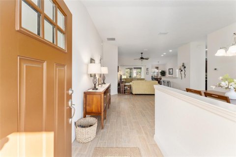 Villa ou maison à vendre à Oxford, Floride: 3 chambres, 172.43 m2 № 1556412 - photo 3