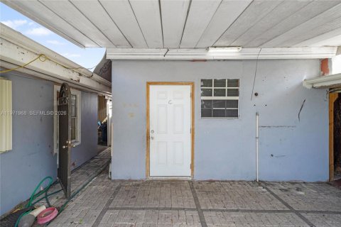 Купить виллу или дом в Хайалиа, Флорида 2 спальни, 120.77м2, № 2032511 - фото 9