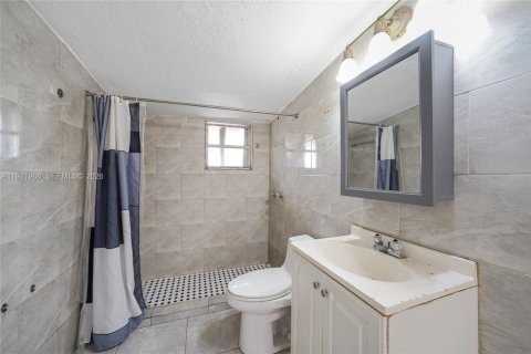 Купить виллу или дом в Хайалиа, Флорида 2 спальни, 120.77м2, № 2032511 - фото 11