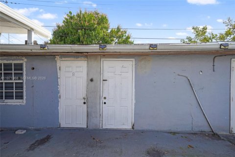 Купить виллу или дом в Хайалиа, Флорида 2 спальни, 120.77м2, № 2032511 - фото 19