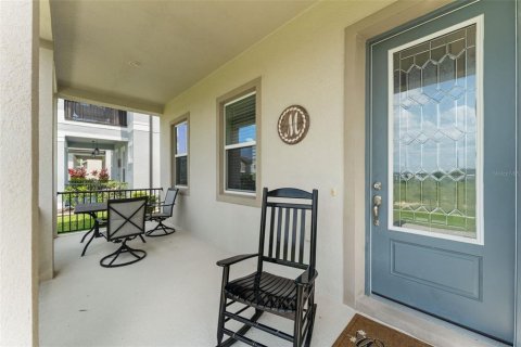 House in Oakland, Florida 3 bedrooms, 199.93 sq.m. № 1778410 - photo 2
