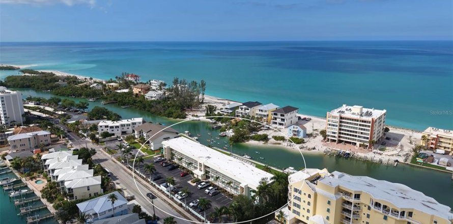 Condominio en Sarasota, Florida, 1 dormitorio № 2214275