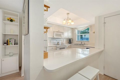 Condominio en venta en Sarasota, Florida, 1 dormitorio, 84.17 m2 № 2214275 - foto 18