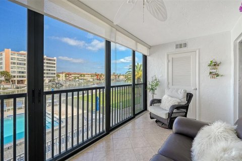 Condominio en venta en Sarasota, Florida, 1 dormitorio, 84.17 m2 № 2214275 - foto 13
