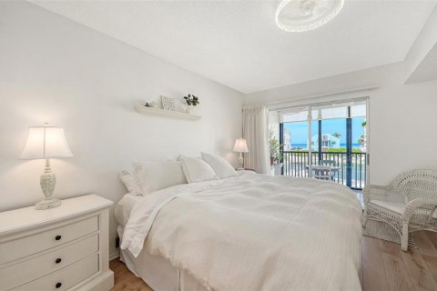 Condominio en venta en Sarasota, Florida, 1 dormitorio, 84.17 m2 № 2214275 - foto 25